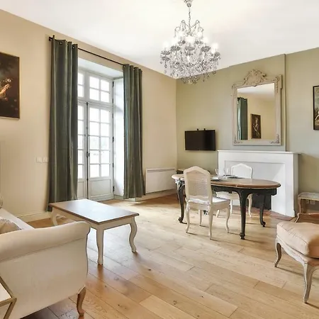 La Maison Des Consuls アパート *